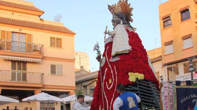 Ofrenda a la Virgen de los Desamparados, 2018