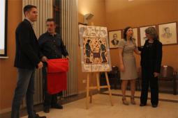 Representant de la Generalitat, president d’Interpenyes, alcaldessa i artista que ha confeccionat la imatge de la III Trobada