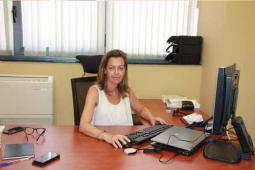 La Teniente-Alcalde de Infraestructuras, Núria Campos en su despacho en el Ayuntamiento de Paterna