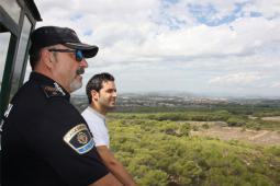 El alcalde de Paterna, Juan Antonio Sagredo junto con el Jefe de la Policía Local Rafael