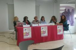 Foto de las jornadas autonómicas de Políticas Municipales de Igualdad con la concejala Paquita Periche