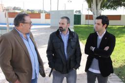 El alcalde junto al gerente del Patronato intermunicipal Francisco Esteve de Paterna, Arturo Riquelme y el concejal de Deportes, José Manuel Mora