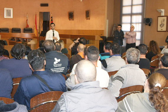 Recepción de trabajadores en el Ayuntamiento de Paterna