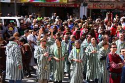 Imagen del desfile del Mig Any