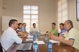 Reunió de l'Alcalde de Paterna, tècnics de la UPV i de FGV i representants de FAVEPA