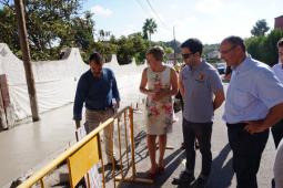 Visita de la consellera y el alcalde a las obras de la Canyada