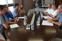 Reunión del alcalde con la consellera María José Salvador