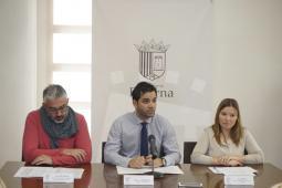 Presentación de los presupuestos para el 2017 con el Alcalde Juan Antonio Sagredo, junto con los Teniente de Alcalde Juanma Ramón y Eva Pérez