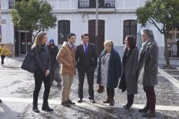 Visita a la plaza del pueblo