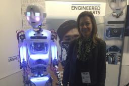 Paterna promociona en la feria de robótica la transformación de la ciudad en Smart City