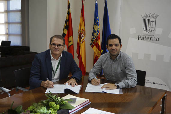 el Alcalde de Paterna y Presidente de Paterna Ciudad de Empresas, Juan Antonio Sagredo y el Decano de la Facultad de Economía de la UV José Manuel Pastor