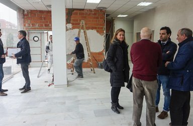 Visita del alcalde y concejales a las obras del nuevo centro de salud de Lloma Llarga