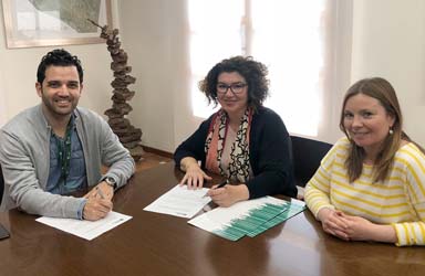 Firma convenio Caixa Popular