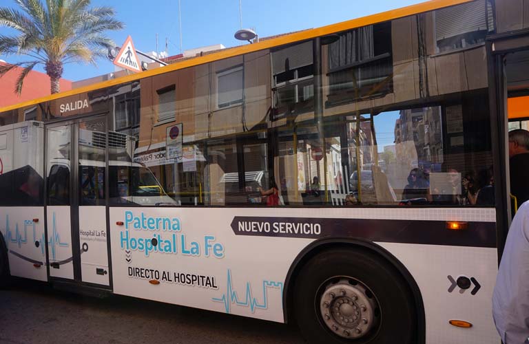 L'autobús de Paterna a la Fe augmenta el nombre de viatgers fins a superar els 1.300 de mitjana al mes