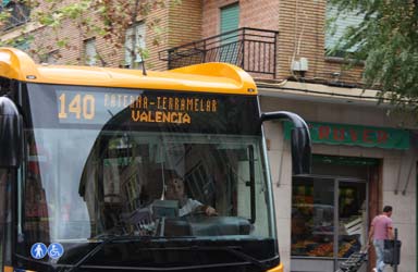 L'Ajuntament millorarà i duplicarà el servei d'autobús municipal de Paterna