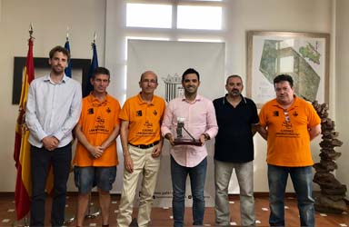 L'Ajuntament celebra la victòria de Laboratoris SYS Paterna en el campionat d'Espanya d'escacs  