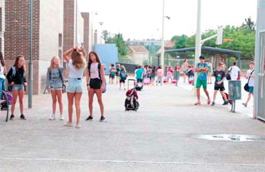 La “vuelta al cole” de Paterna comienza con 11.703 estudiantes en las aulas