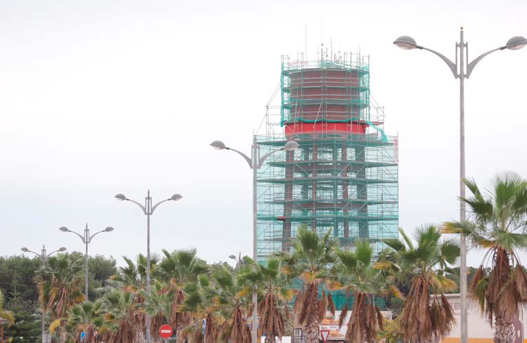 El Ayuntamiento recrea la bandera de Paterna en el depósito elevado de agua 