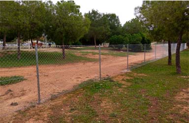 Paterna finaliza la construcción de un pipican de 2.000 m2 en el parque de la calle Melissa de Lloma Llarga