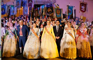 Paterna da la bienvenida a las Fallas este domingo con una llamativa Crida