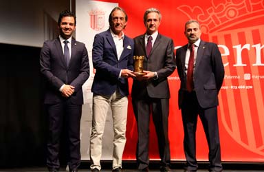 La Gala del Deporte de Paterna reconoce a más de un centenar de deportistas locales 
