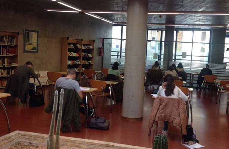 Paterna avança al 2 de maig l'inici de l'obertura de les Biblioteques 24 hores