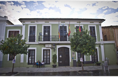 El Ayuntamiento repara las humedades de la fachada posterior del Museo de Cerámica de Paterna