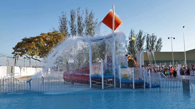L'Alcalde de Paterna anuncia que la piscina d'estiu obrirà el 16 de juny