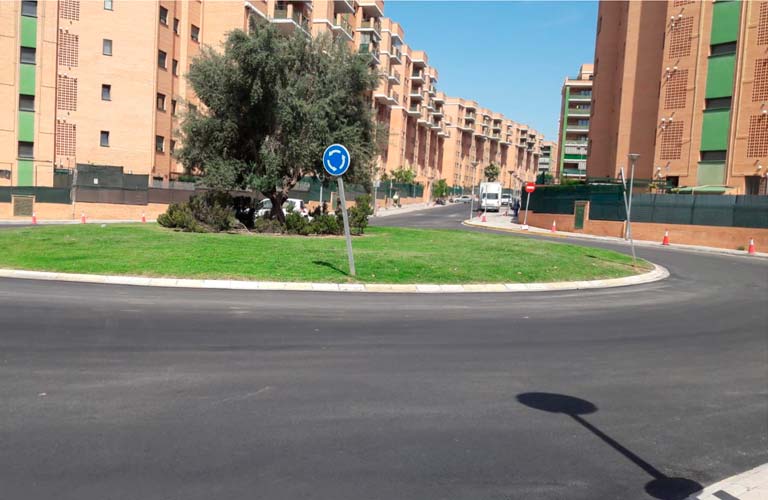 El Ayuntamiento mejora la seguridad vial y la accesibilidad  del barrio de Bovalar