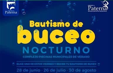 Paterna organiza clases gratuitas de bautismo de buceo nocturno en la Piscina de Verano