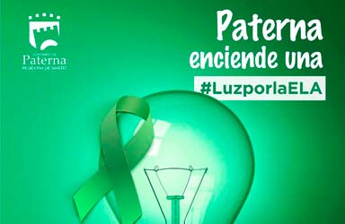 El Ayuntamiento de Paterna se ilumina de verde para visibilizar la ELA