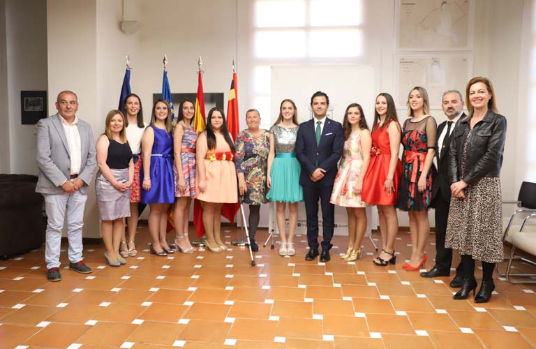 Paterna presenta este fin de semana a Cecilia Calderón como nueva Reina de las Fiestas 2019