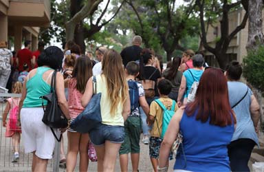Más de 800 niños y niñas comienzan hoy la Escola d’Estiu de Paterna 