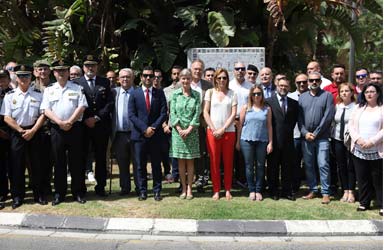 Paterna homenajea a las víctimas del terrorismo