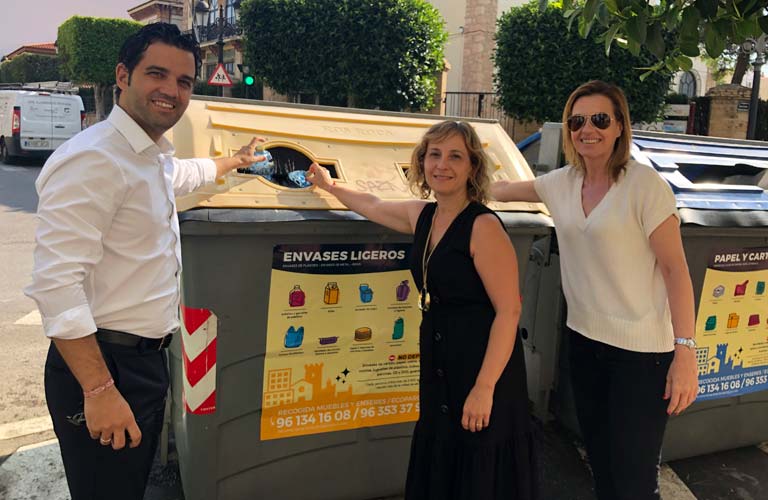Paterna lanza una campaña de reciclaje con recompensas para los vecinos 
