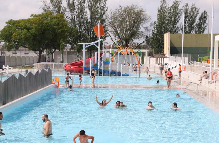 La Piscina de Verano de Paterna permanecerá abierta hasta el 8 de septiembre