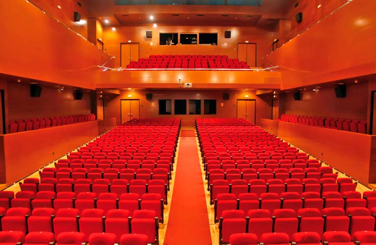 El Gran Teatre de Paterna supera els 10.000 espectadors en menys d'un any