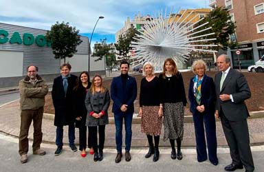 La Fundación Hortensia Herrero y la Fundación Grupo Siro donan a Paterna una escultura de Andreu Alfaro