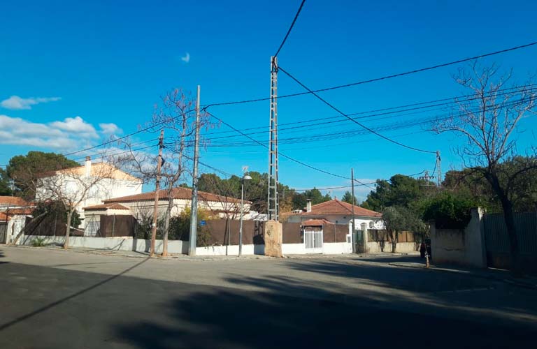 Sagredo anuncia el inicio del soterramiento de líneas eléctricas en Paterna