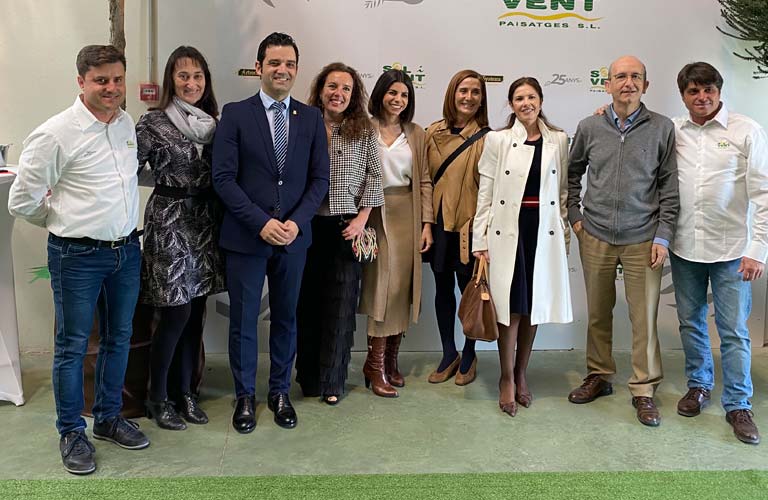 Paterna y Caixa Popular firman un convenio para facilitar financiación preferente a pymes paterneras damnificadas por la COVID-19