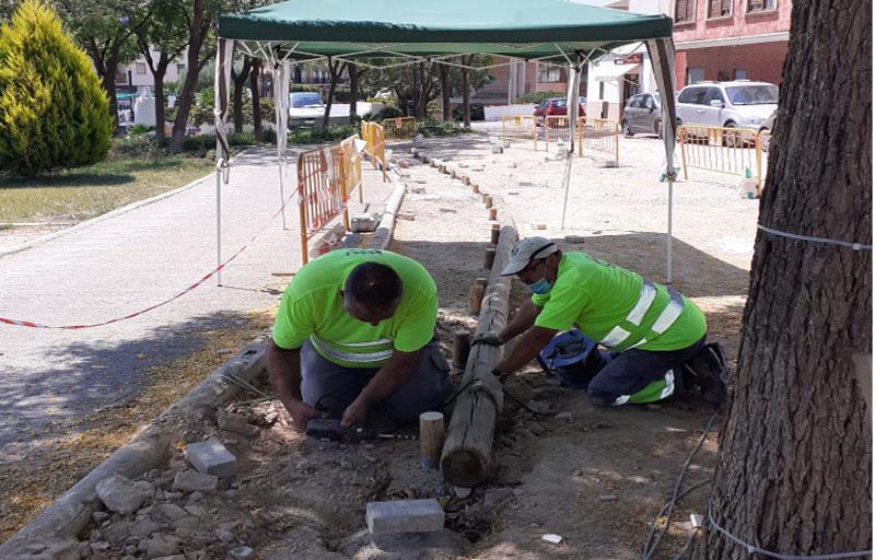 El Ayuntamiento remodela el aparcamiento de la calle Coves del Palau para seguir mejorando la movilidad peatonal de la zona