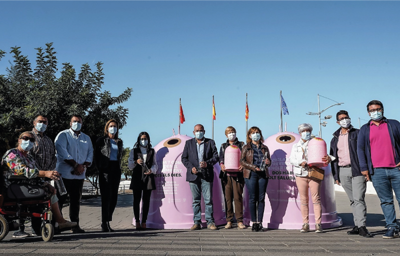 L'Ajuntament i Ecovidrio desenvolupen a Paterna la campanya solidària ‘Recicla Vidrio por ellas’ amb motiu del Dia del Càncer de Mama