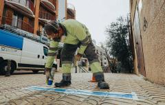 Paterna refuerza la seguridad en sus ambulatorios con marcas de distancia y Protección Civil en sus accesos