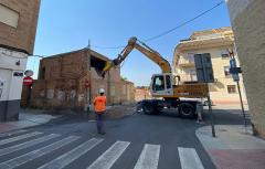 Paterna comienza el derribo de la “Casa del Pastor” en el barrio de Santa Rita