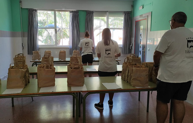 Els menjadors escolars 365 dies a l'any de Paterna reparteixen 17.289 menús des de l'inici de curs