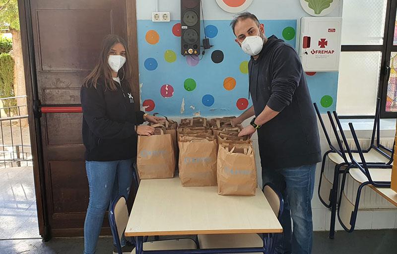 Los comedores escolares 365 días al año de Paterna reparten 17.300 menús en 2021 