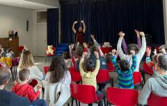 Paterna prepara una programación de cuentacuentos navideños para los más pequeños de la ciudad