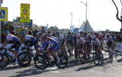 Paterna apuesta por el ciclismo acogiendo la salida de  última etapa de la 73ª Volta CV