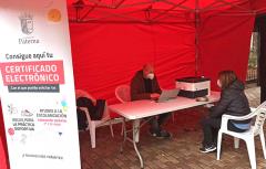 El SIAC ix al carrer per a facilitar a la ciutadania de Paterna l'obtenció del certificat electrònic 