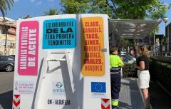 El Ecoparque móvil recicla en Paterna casi 9.000 unidades de residuos